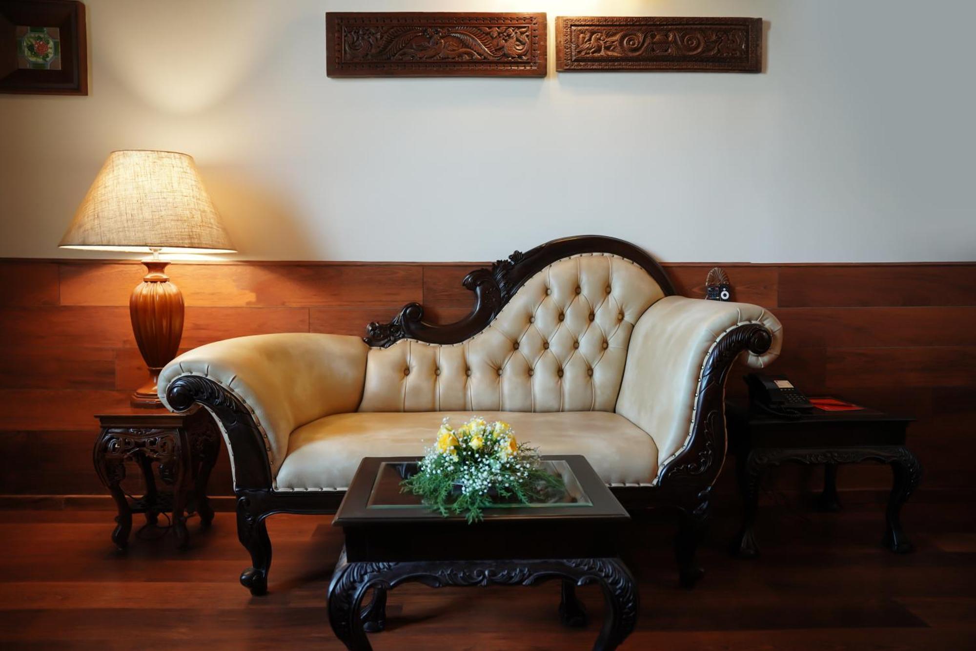 Royal Suite,1765595130:JPEG